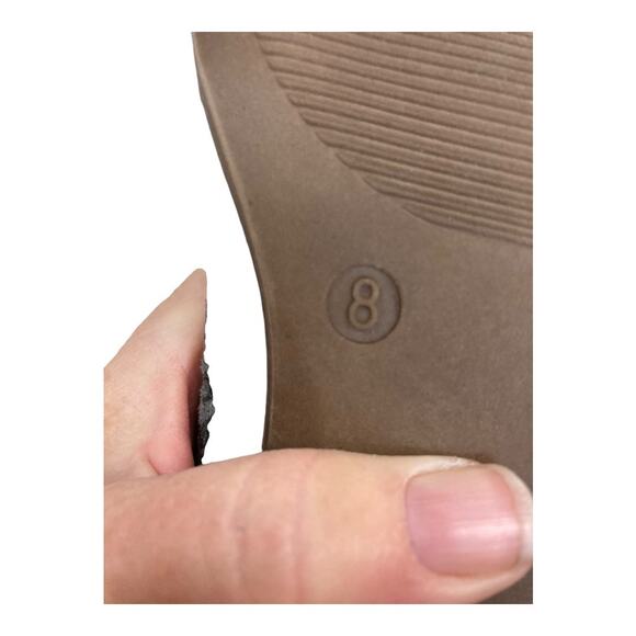 Michael by Michael Shannon Nadya Gray Suede Leopard Low Heel Booties SZ 8 - Picture 7 of 8